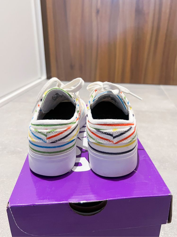 buty Nike SB Zoom Janoski Canvas RM Premium - Sail/White/Sail/White