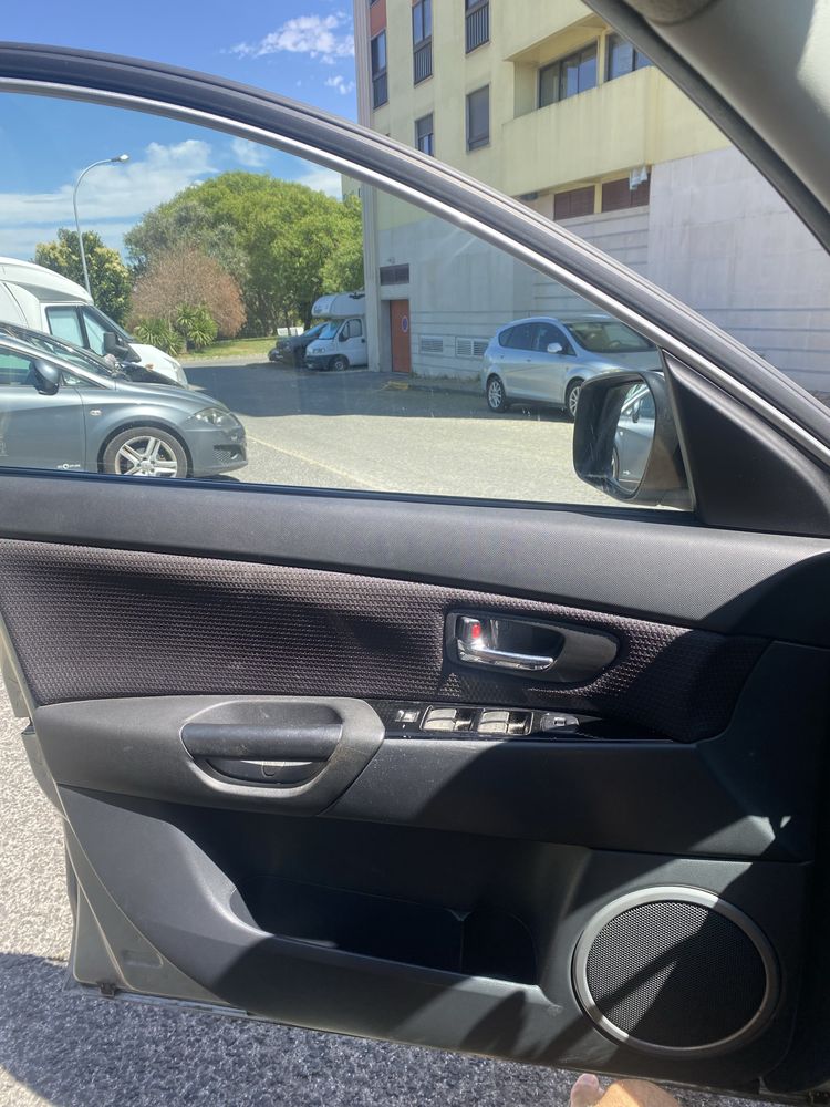 Mazda 3 1.4 Hatchback