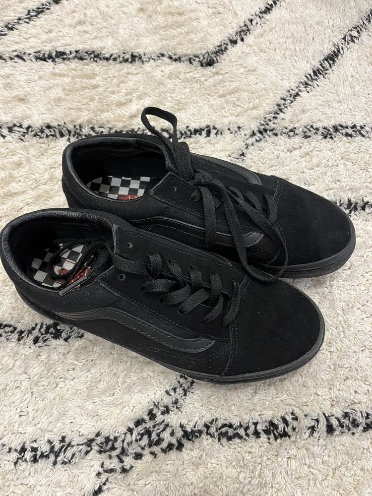 Czarne vans old skool