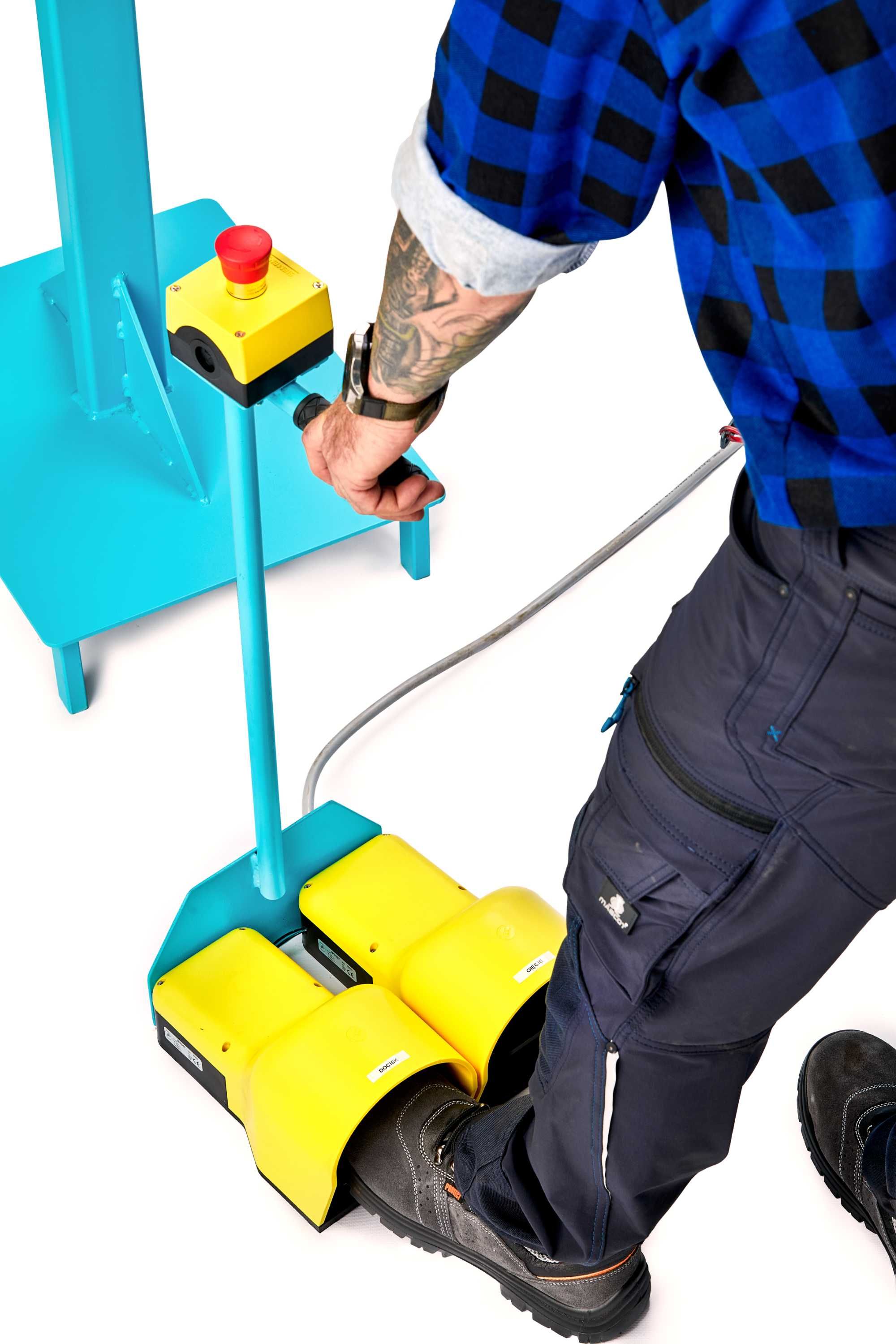 Zaginarka giętarka hydrauliczna MAZANEK