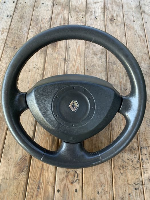 Руль рено лагуна2