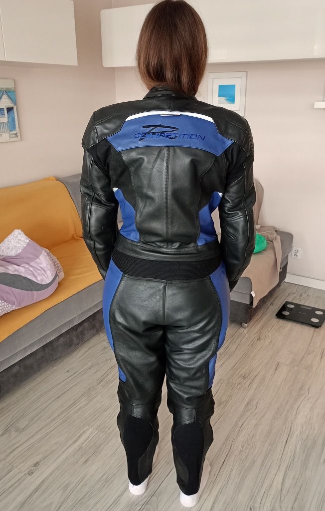 Kombinezon motocyklowy rozmiar 42 w super stanie