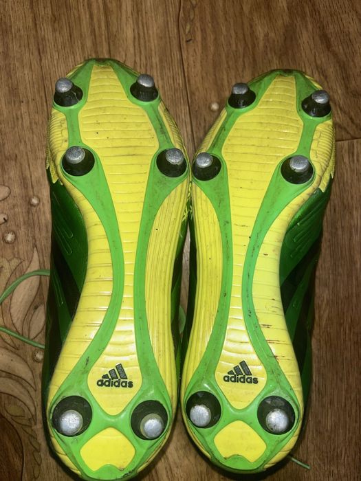 Футбольні бутси Adidas Predator 42 р.