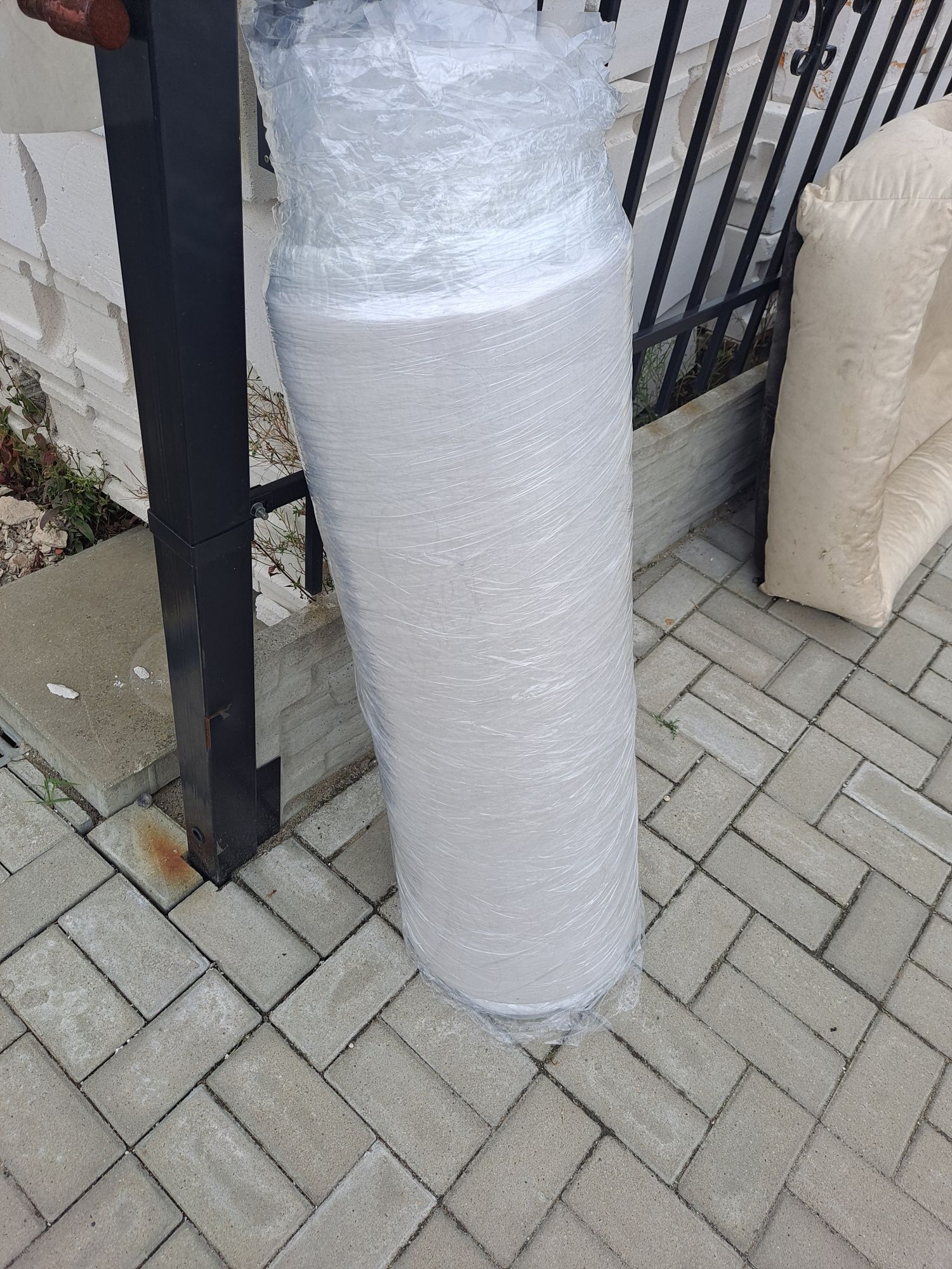 Nowy materac z pokrowcem !