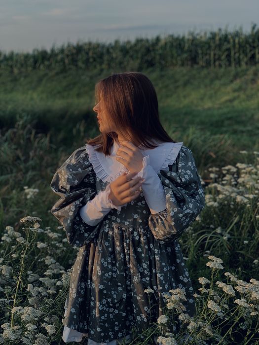 Ніжна сукня жіноча