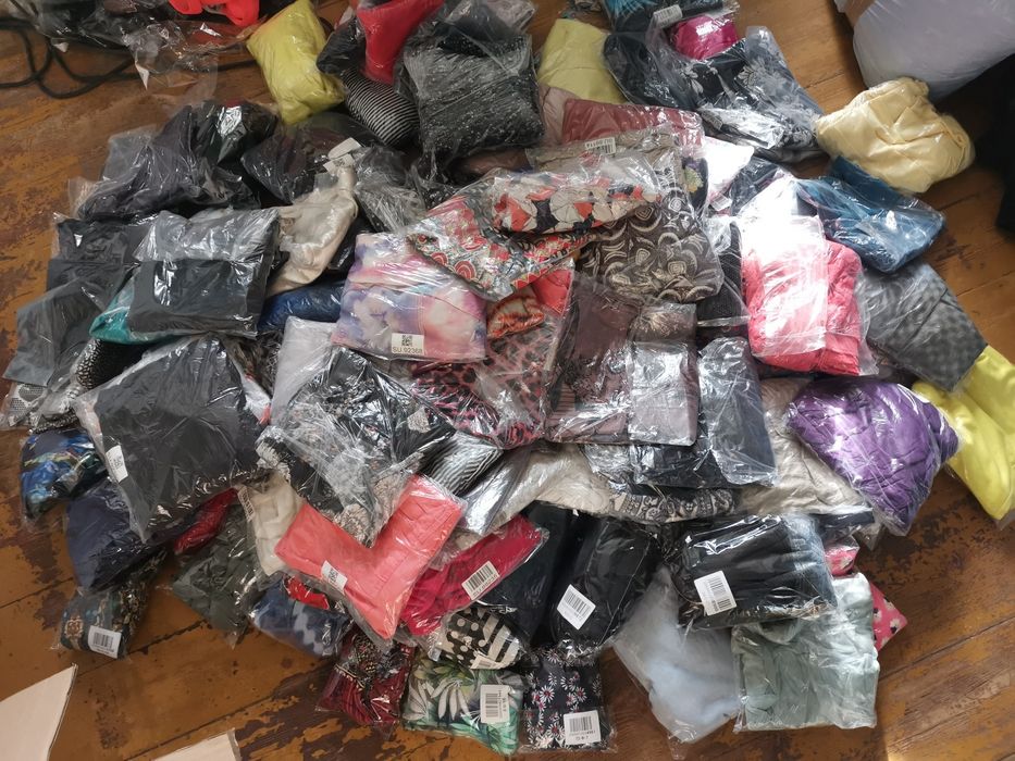 Odzież z Anglii Cream najlepsza jakość 10kg