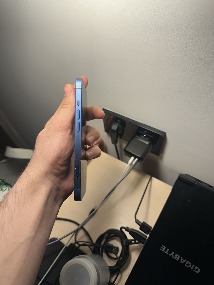iPhone 13 (Niebieski)