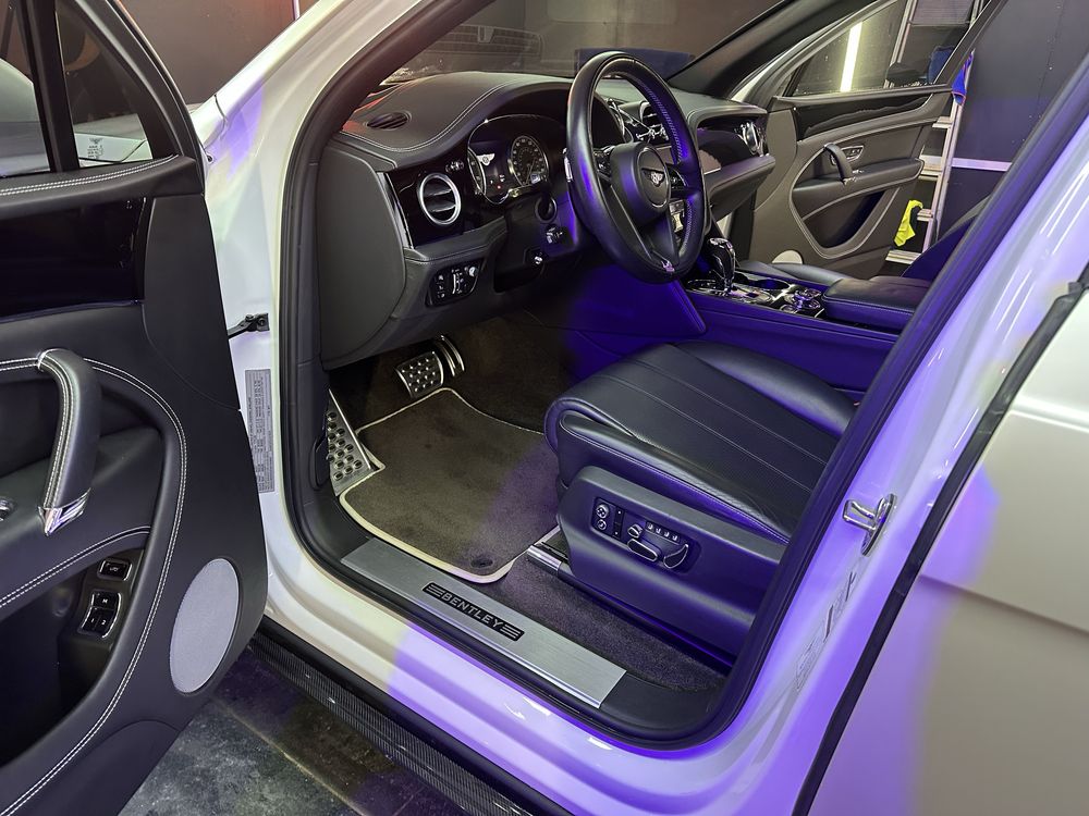 Bentley Bentayga Mulliner 6.0l W12 608KM