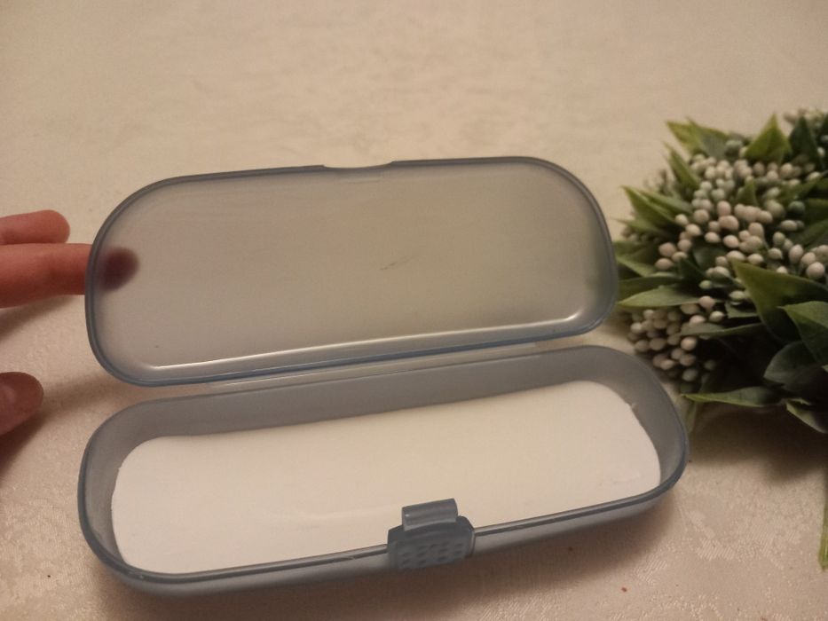 Pudełko na okulary. Pokrowiec niebiesko-szary.