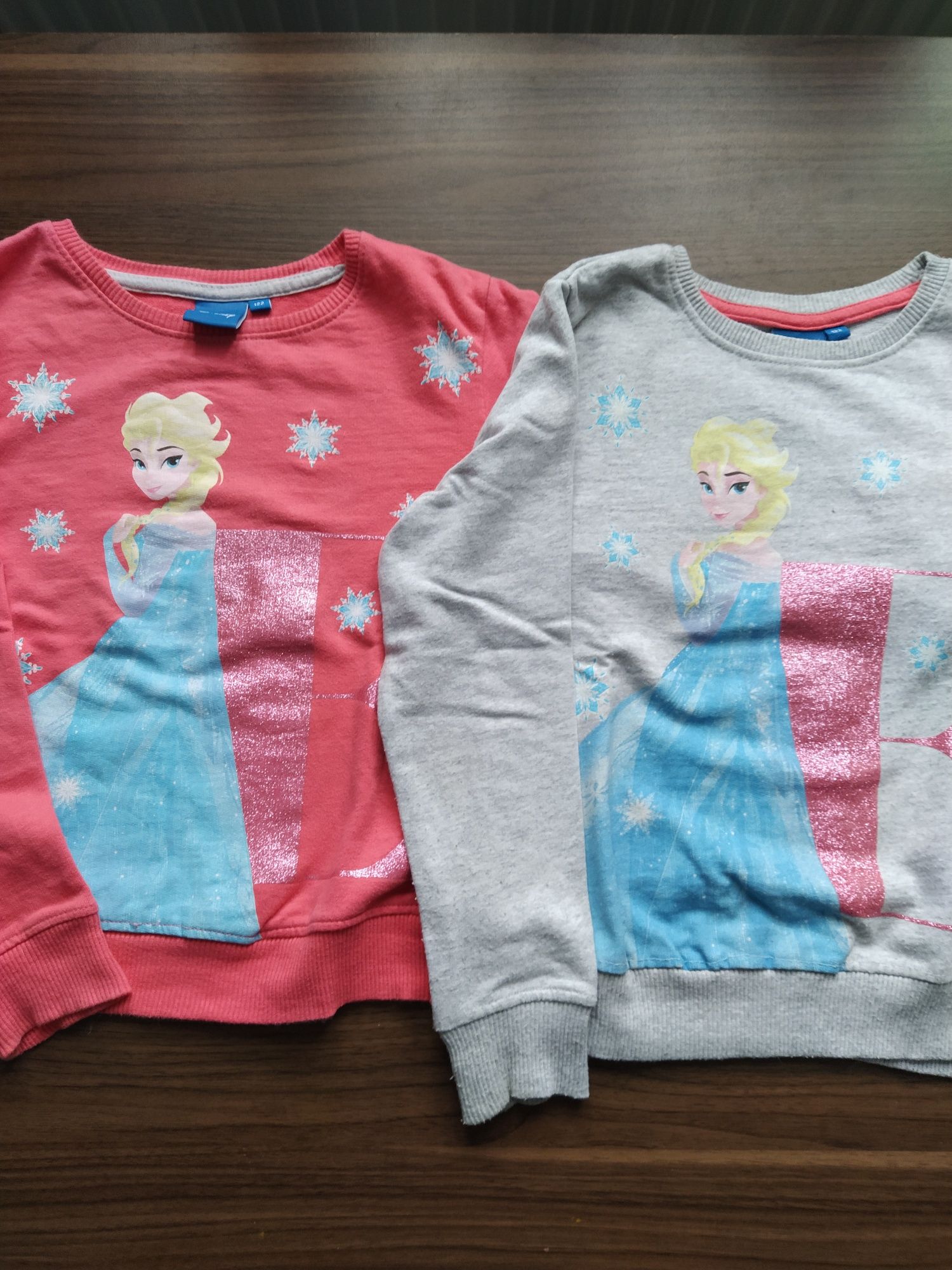 Bluzy frozen r.122