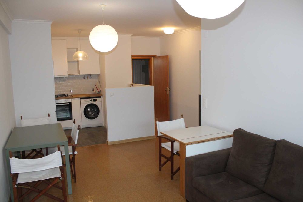 Apartamento T1 em Telheiras, Lumiar - Lisboa, para estudantes