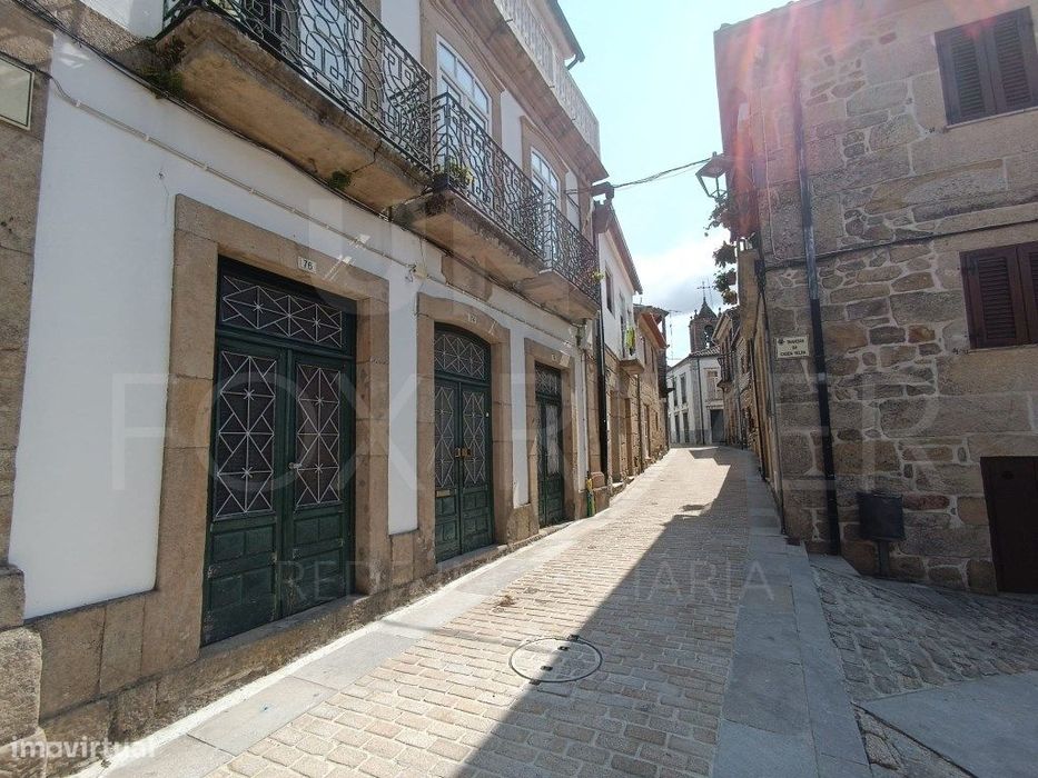 Prédio Centro da Vila de Melgaço