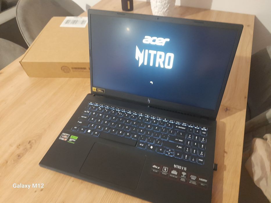 Laptop Acer Nitro V15 15,6” 144Hz R5 7535HS RTX 2050 16GB RAM 1TB SSD