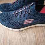 Buty sportowe damskie Skechers rozm. 40