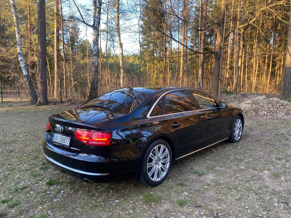Audi A8 Na sprzedaż oferuję luksusową limuzynę Audi A8L Long z 2013 roku.