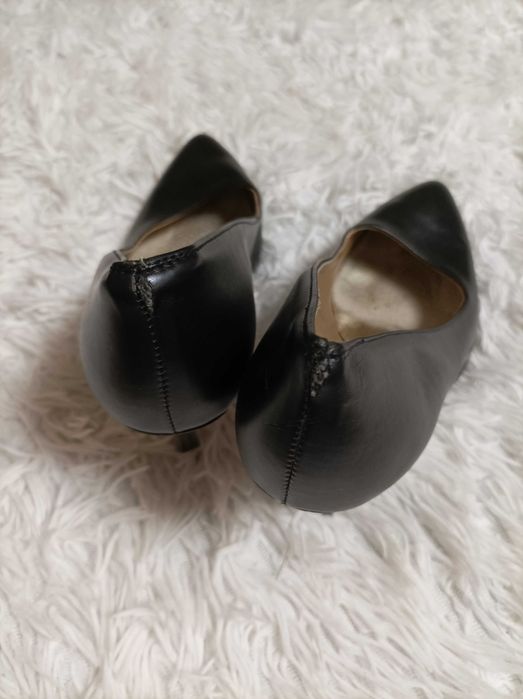 Czarne szpilki rozm. 39