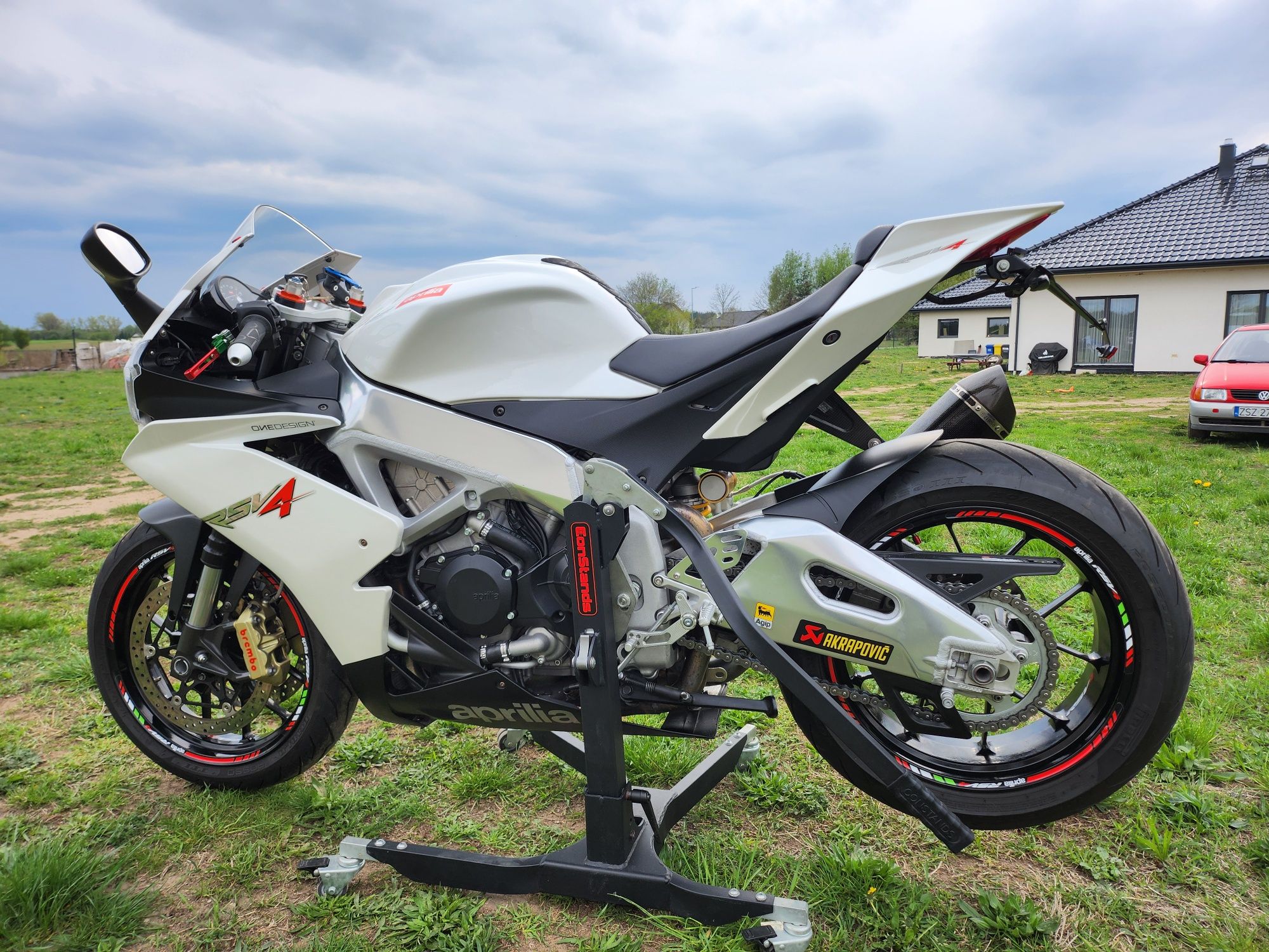 Aprilia rsv4 13tyś. km. 2010r