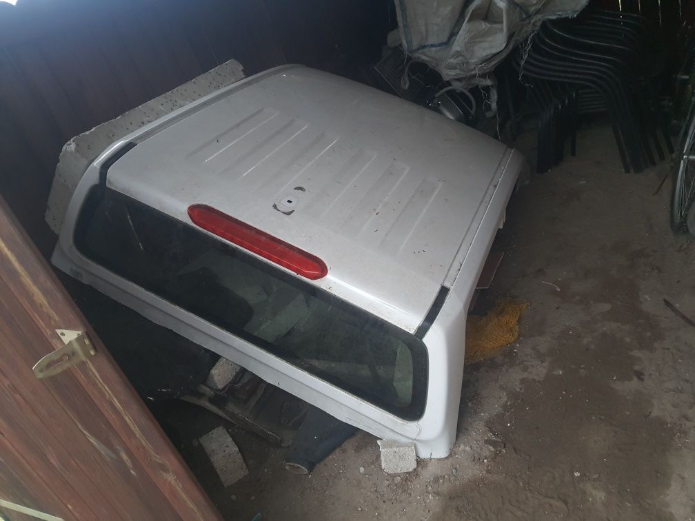 Dach navara d23 4 drzwi
