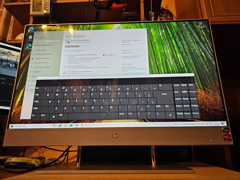 Komputer HP All-in-One PC = dotykowy ekran 27 cali