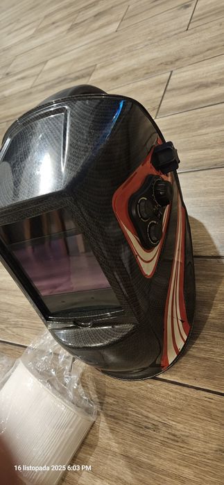 Maska do spawania z nadmuchem