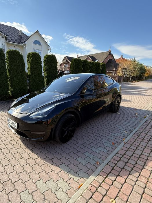 Tesla Model Y Long Rang 82 kWt