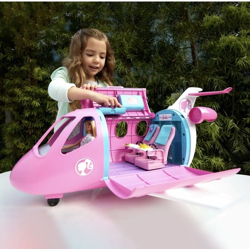 Великий літак Барбі з лялькою пілотом mattel dream plane Barbie pilot