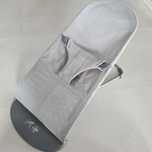 BABYBJORN - leżaczek BLISS MESH - Szary + zabawka