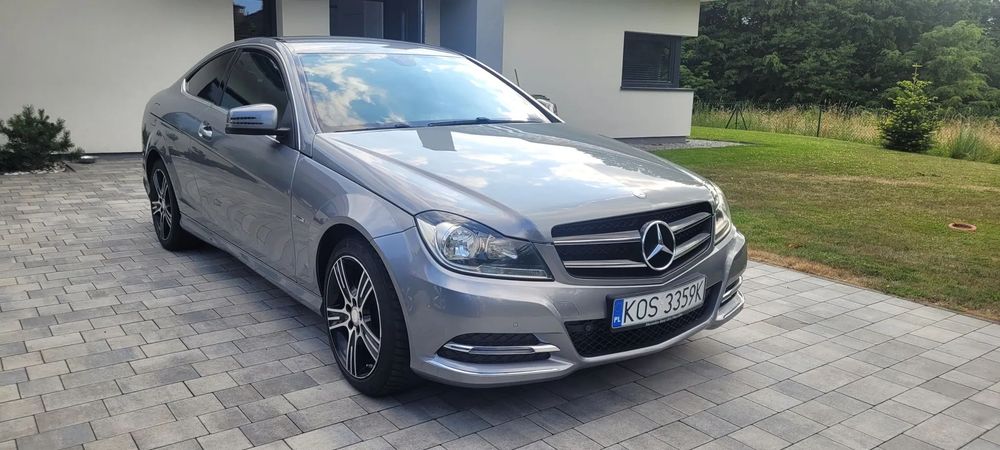 Mercedes-Benz Klasa C Mercedes Benz W204 Coupe
