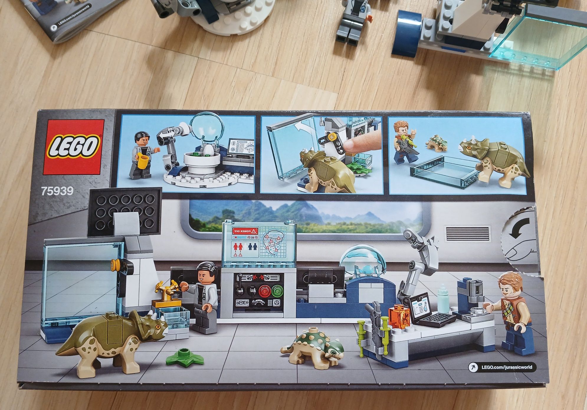 Lego Jurrasic World 75939 Laboratorium dinozaury Owen Dr Wu 6+ zestaw