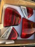 Lampy tyl bmw e90 przedlift