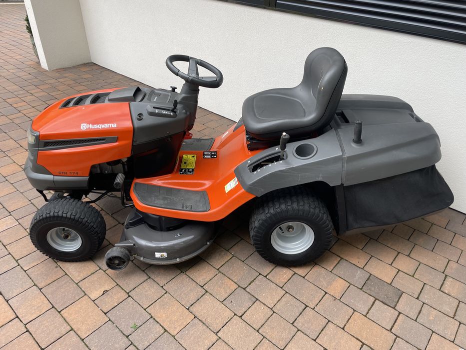 Traktorek kosiarka Husqvarna CTH 174 Hydro 17 km Kohler