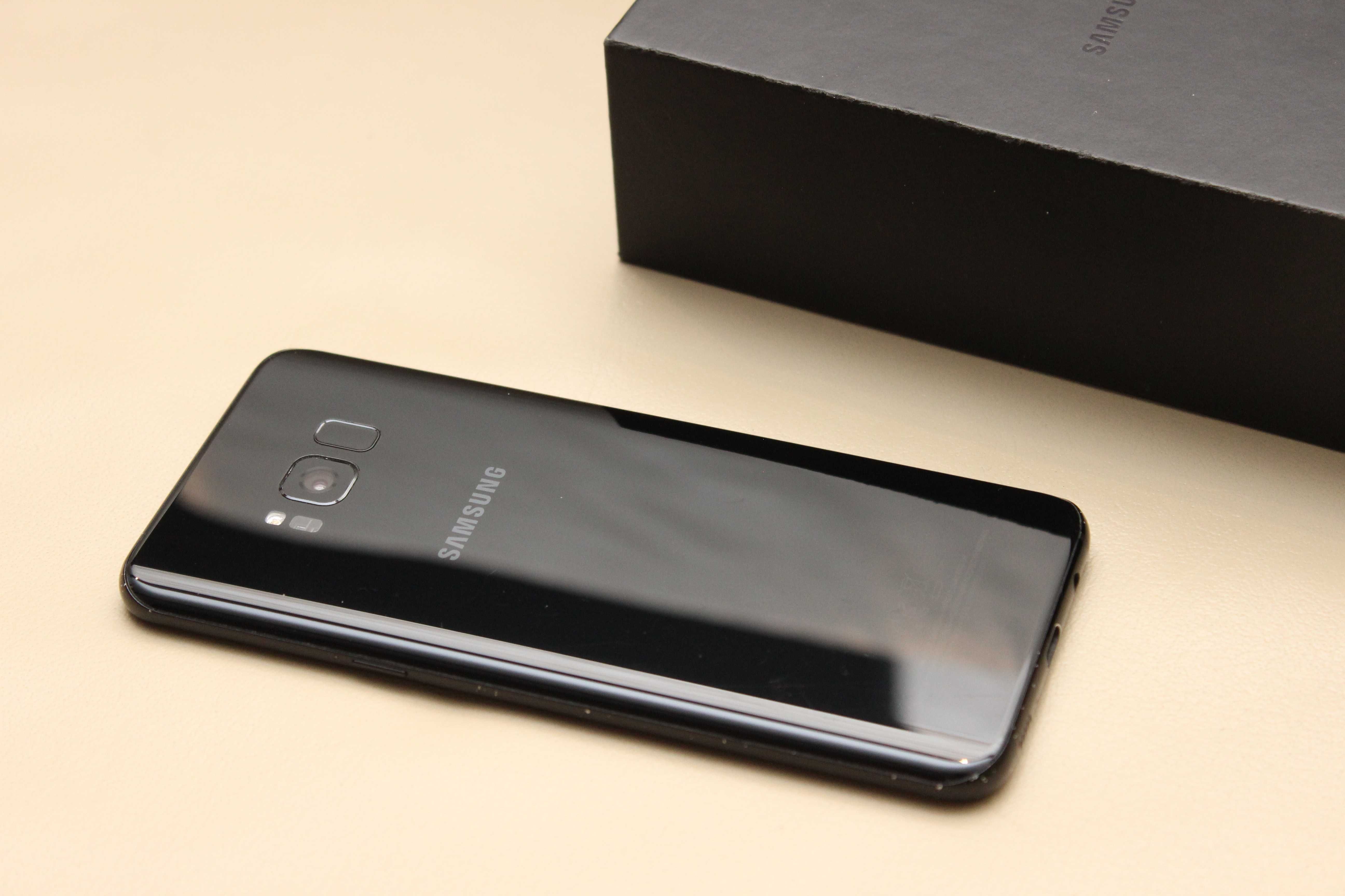 Samsung S8+ S8 Plus 4 / 64 GB