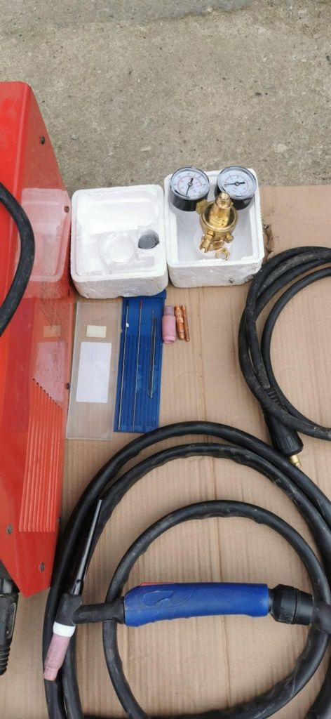 Spawarka Tecno Tig 220 AC/DC Pulse