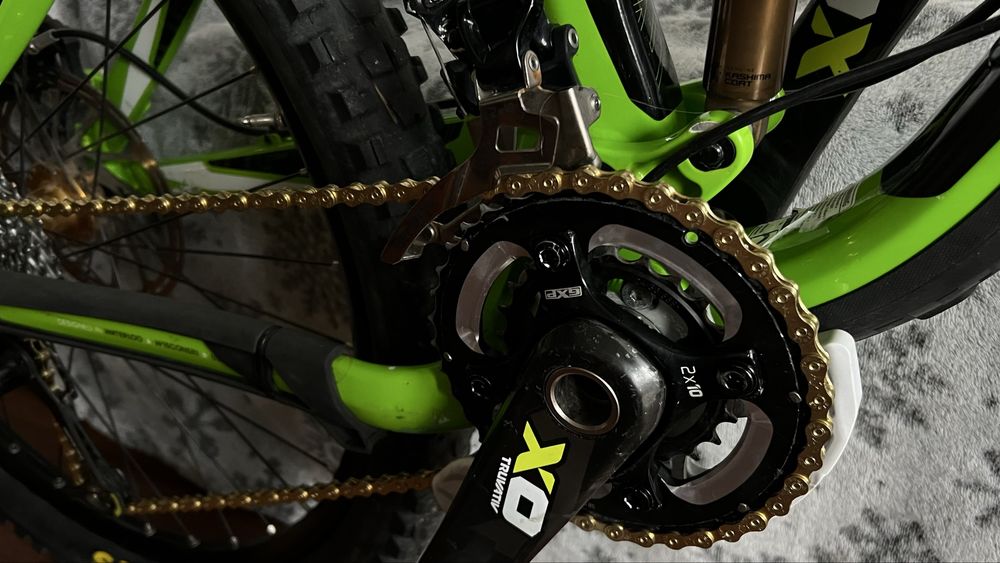 Trek slash 9 full Fox 38 sramXO