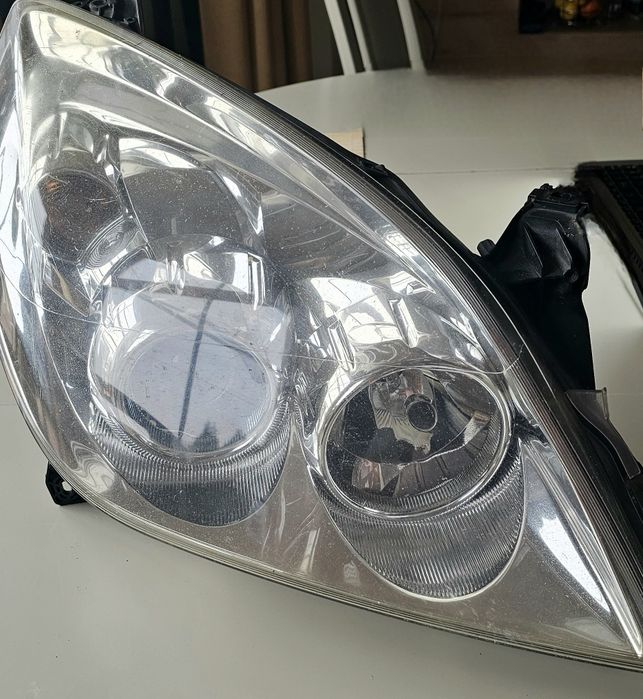Lewy reflektor Opel Vectra C lub Signum po lifcie soczewka H7