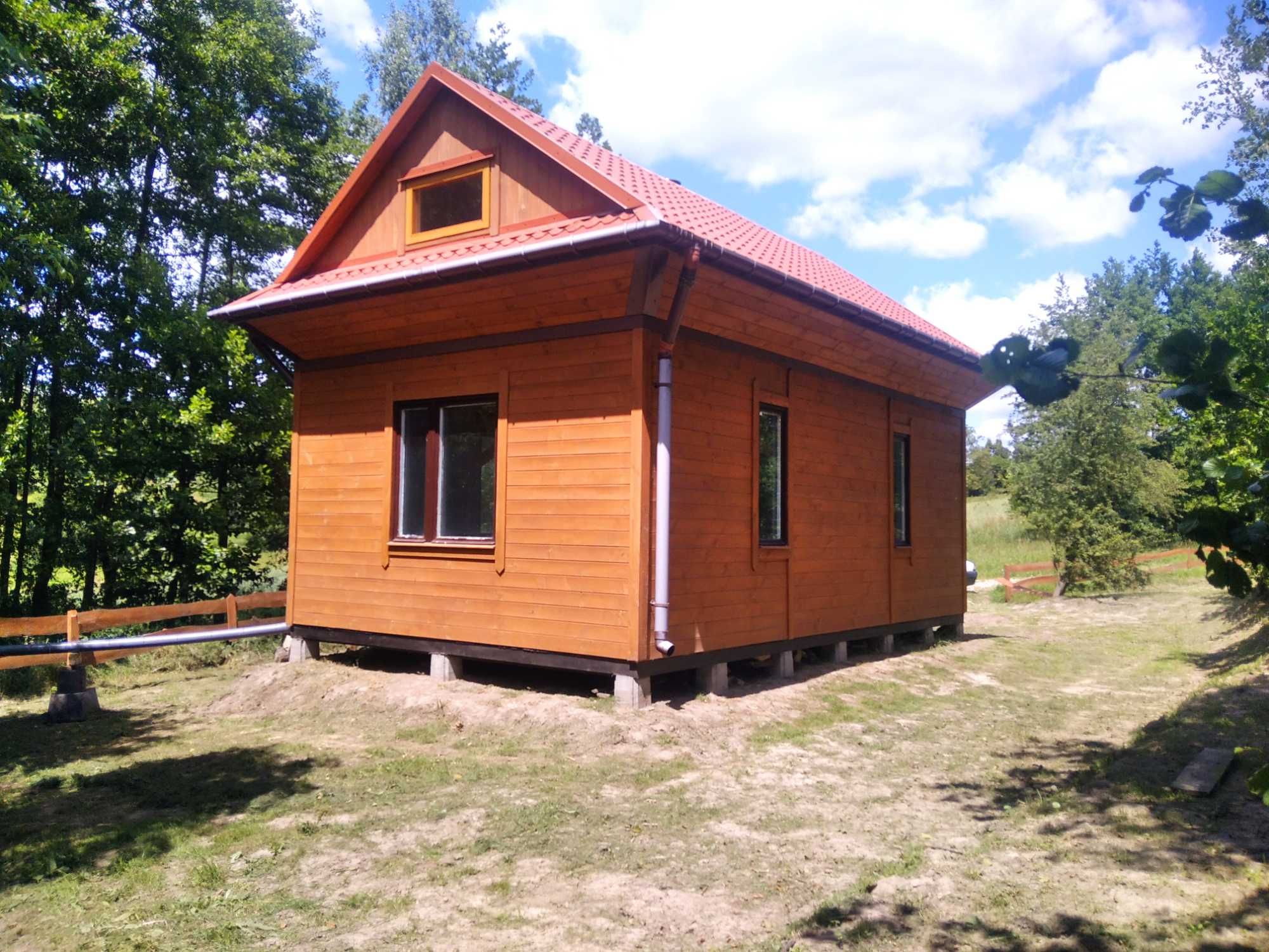 Domek caloroczny