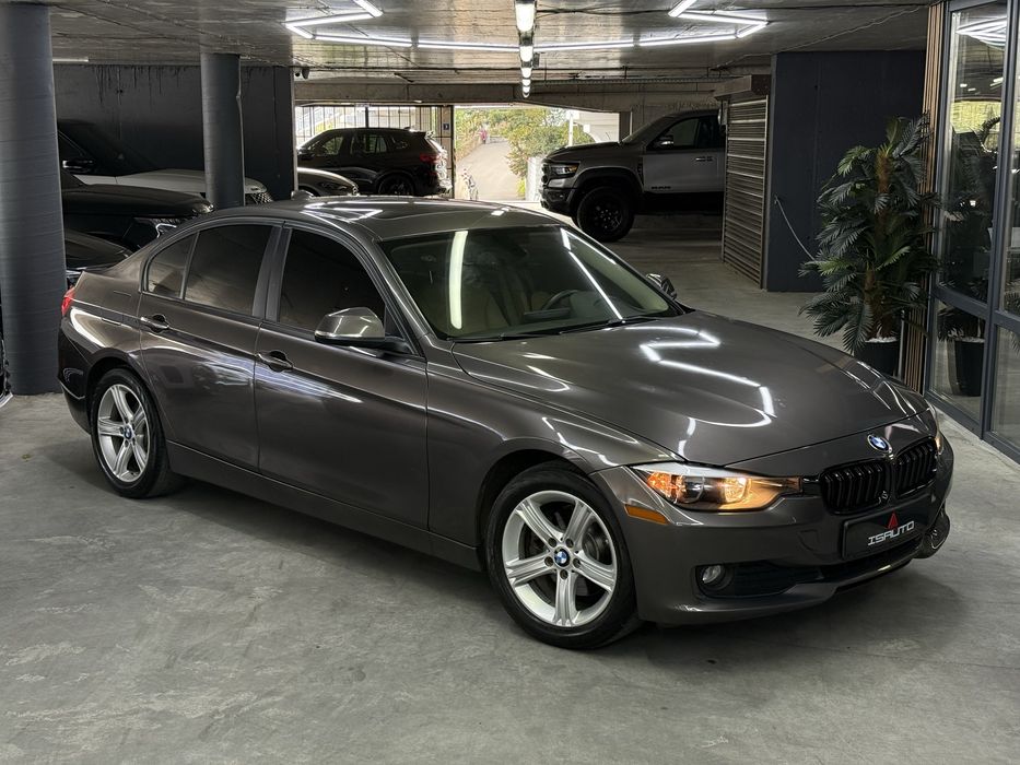 BMW 320i