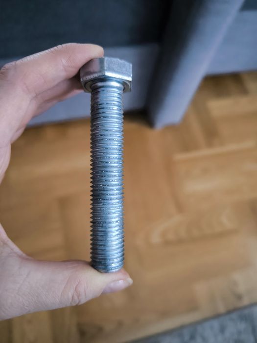 Śruby  16mm 95mm