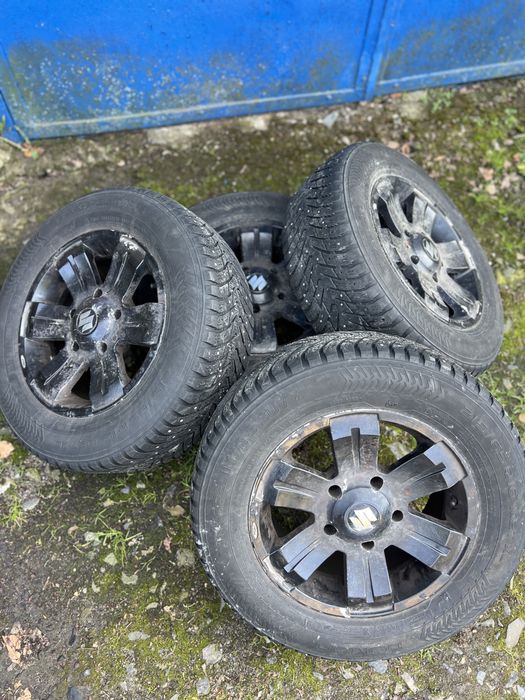 Колеса 5 х 139,7 r16 Nokian Hakkapeliitta 8 suv 215/65/16