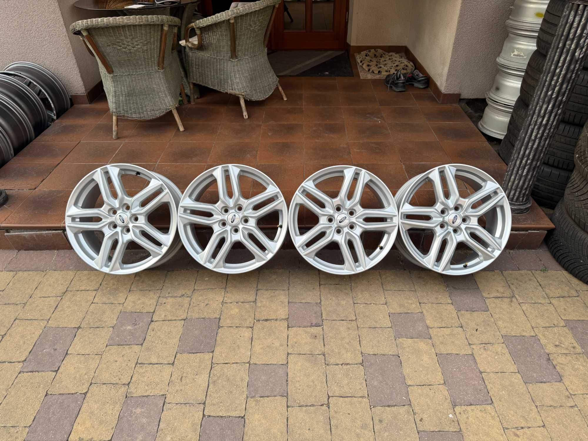 5-108 R18 Ford Borbet ET55 7.5J