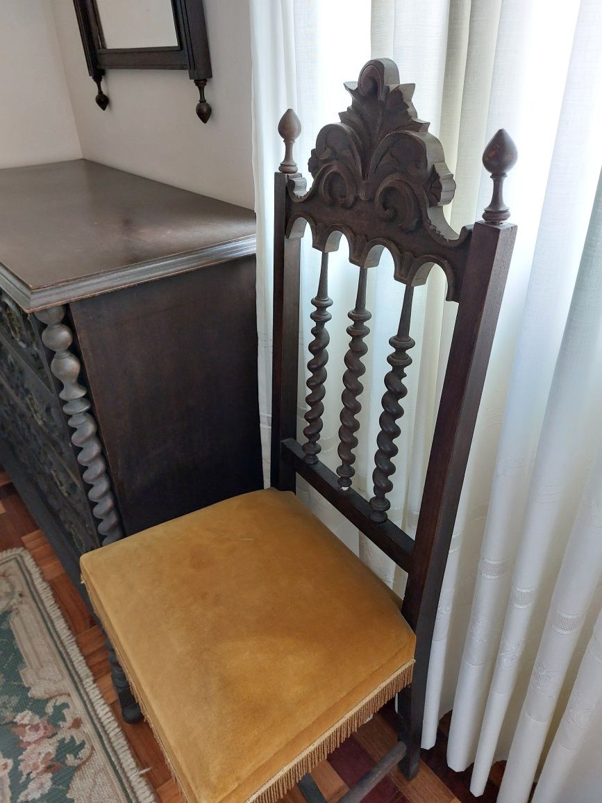 Mobília de quarto em mogno maciço para restauro