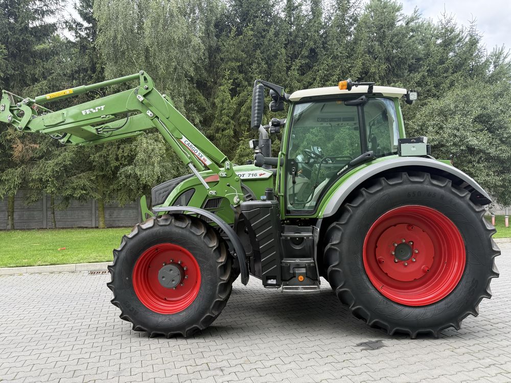 FENDT 716 vario 2019 Ladowacz nowe opony  Tuz Wom jak 718 i 820