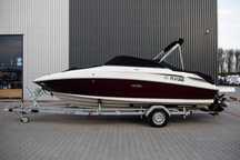 Łódź motorowa, motorówka, jacht motorowy SEA RAY 210 Sundeck