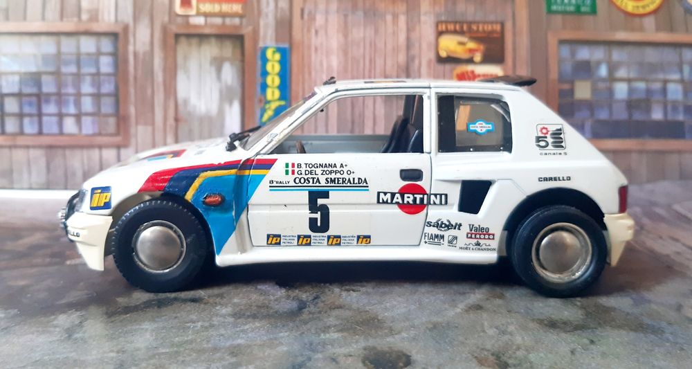 Miniaturas Burago antigas 1/24