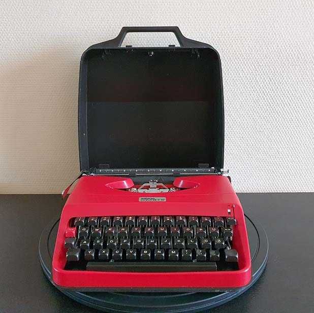 Maszyna do pisania Antares Compakt 19