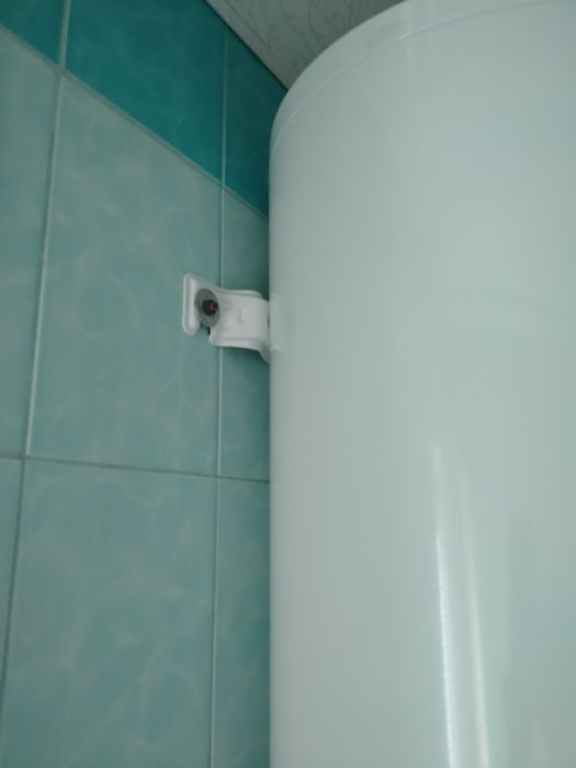 Продам бойлер 100 літровий Gorenje.