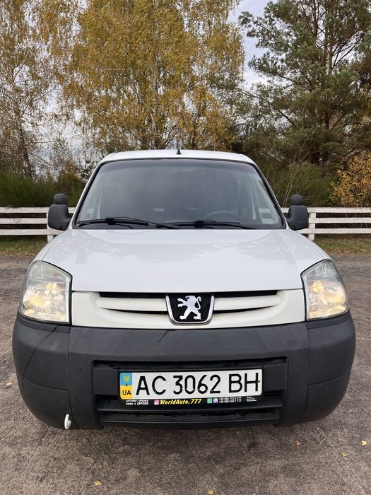 Продам пежо партнер