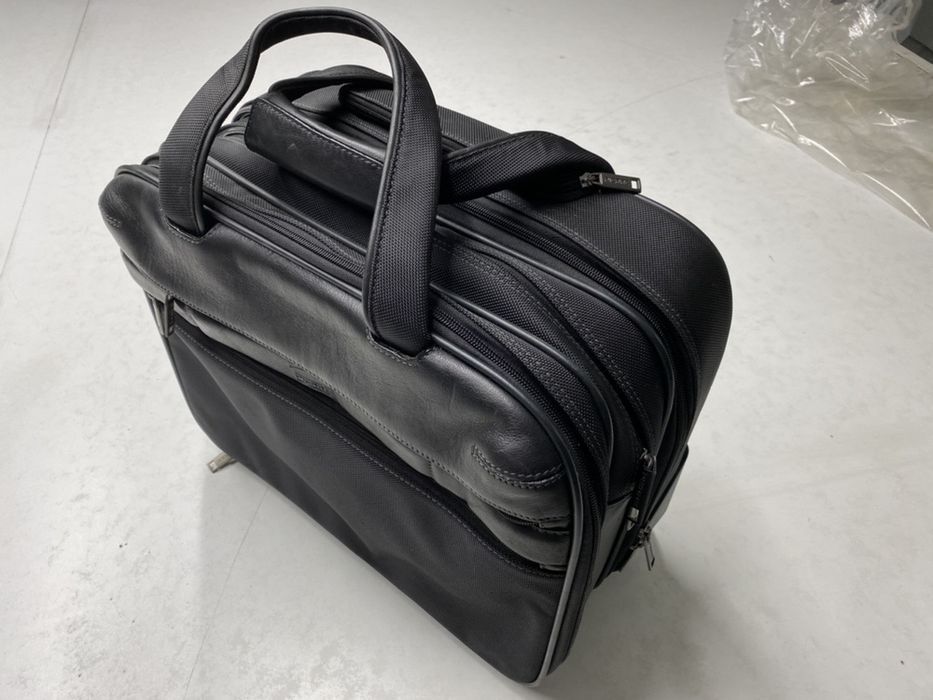 Porządna skórzana torba teczka