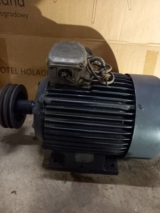 Sprzedam silnik elektryczny 11 KW,  1460 obrotów na minutę