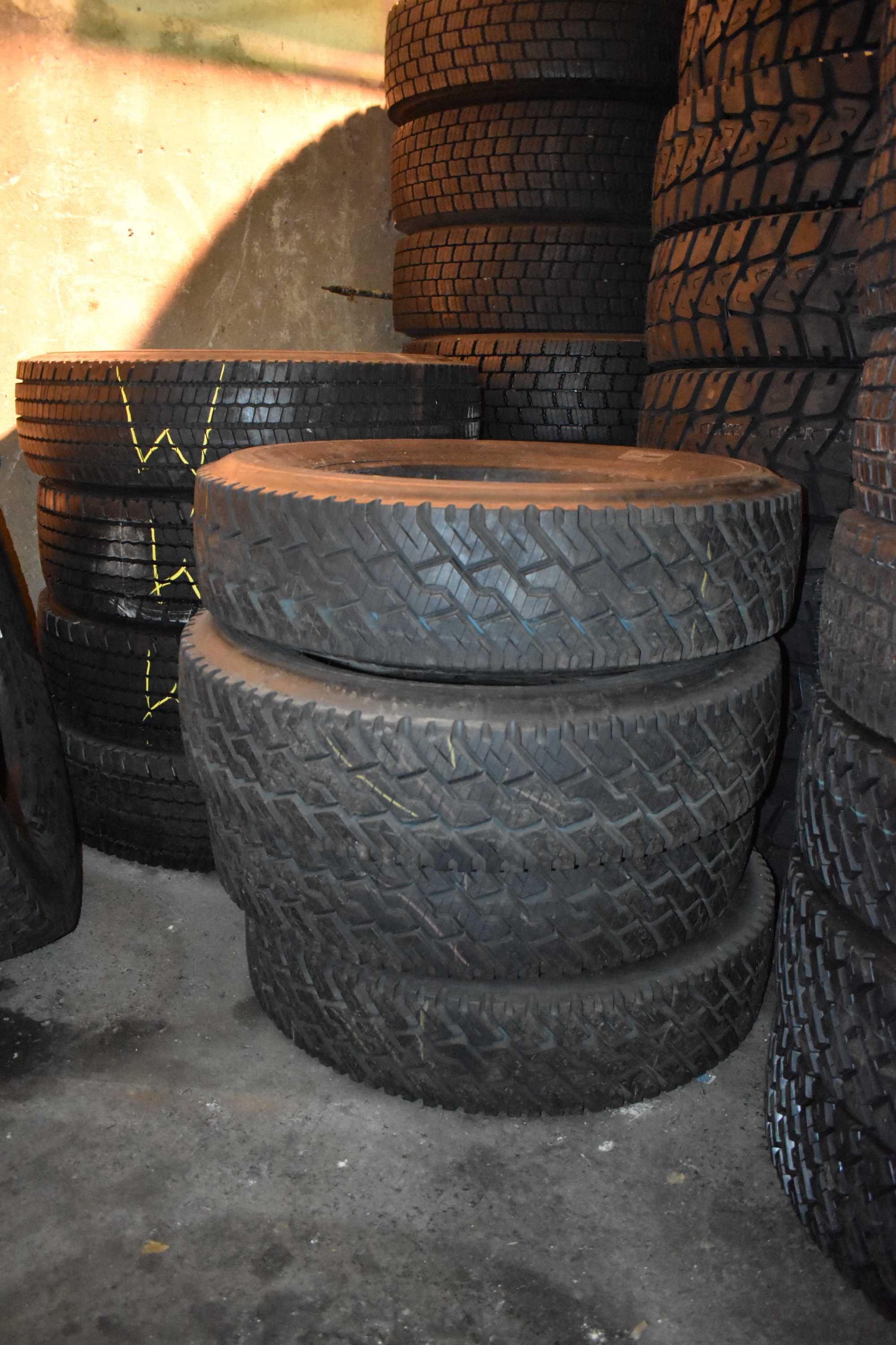 Opona opony MICHELIN XZT 255/70R22.5 bieżnikowane napędowe ciężarowe